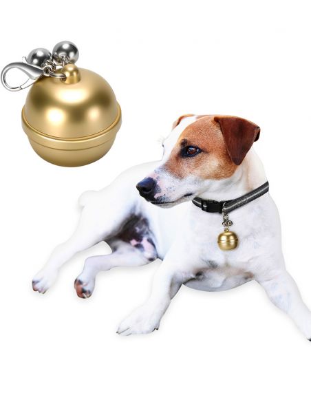 Traceur GPS Animaux pendentif dore etanche sur un chien