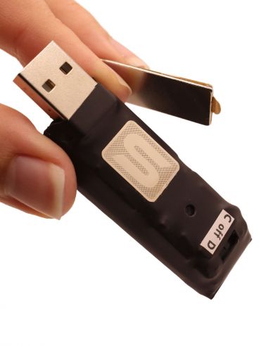 Clé USB espion ▷ Livraison 2h gratuite* ✓ Click & Collect en magasin Paris  République